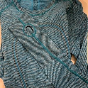 LULULEMON Long Sleeve